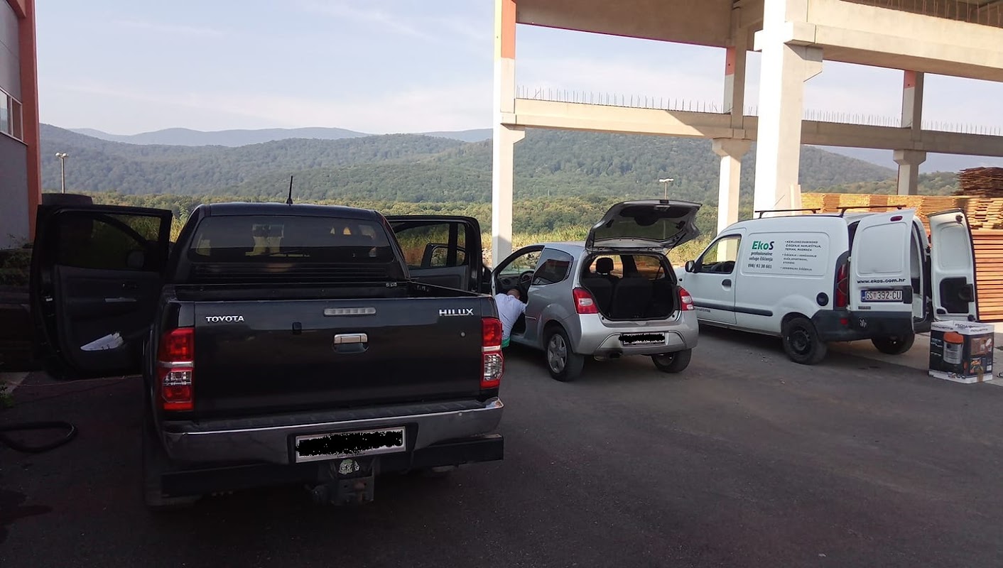 Dubinsko čišćenje tapeciranog namještaja